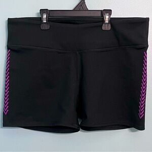 Women’s Large Fabletics Black Yoga Shorts
